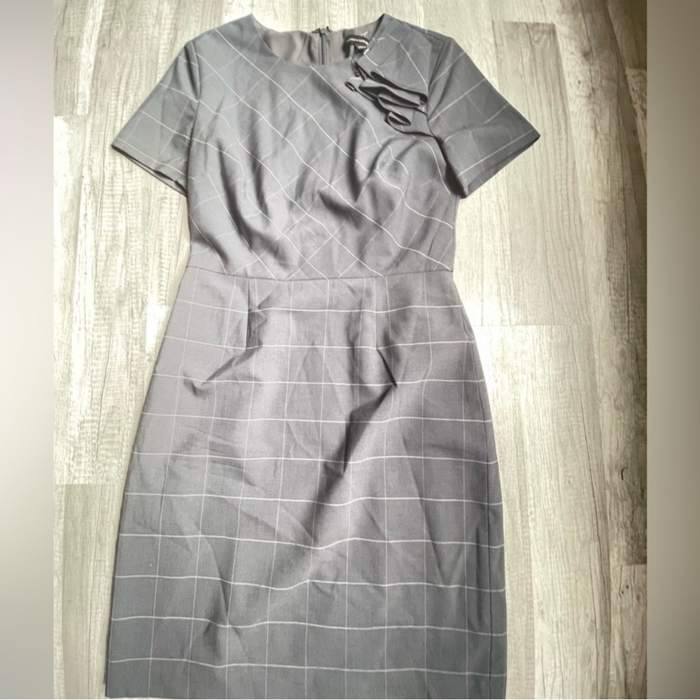 Banana Republic Gray Plaid Midi Dress